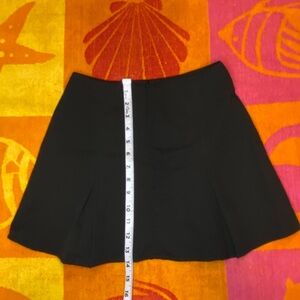 y2k black pleated skirt